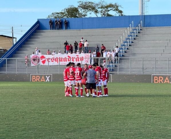 Vila Nova perde para o Amazonas