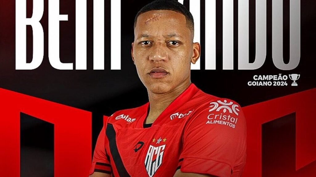 Adriano Martins