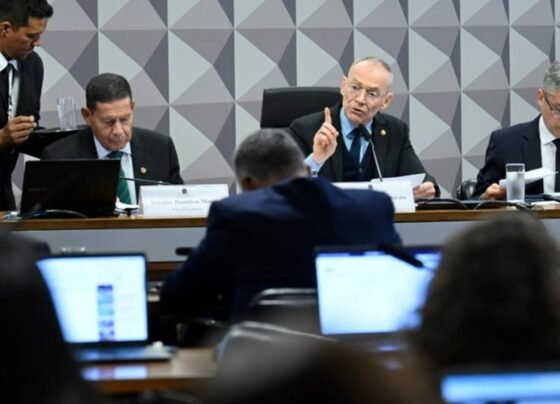 CPI do crime organizado aprova requerimentos para chamar ministros e governadores