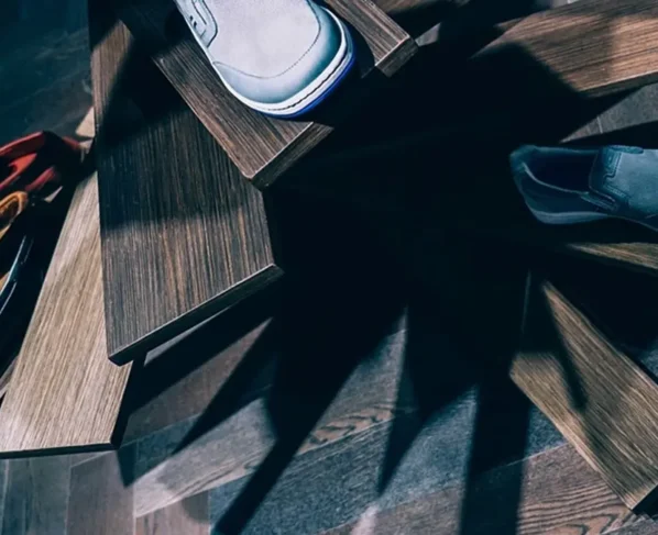 Justiça reconhece vínculo empregatício entre filha e pai em loja de calçados de Goiânia