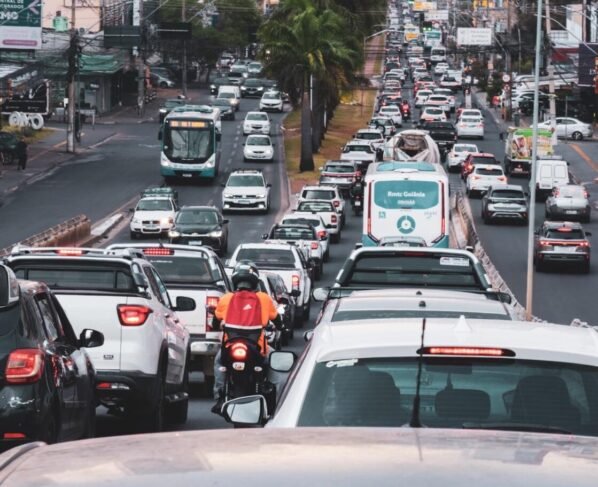 Governo de Goiás mantém calendário do IPVA 2026 e concede 8% para pagamento à vista