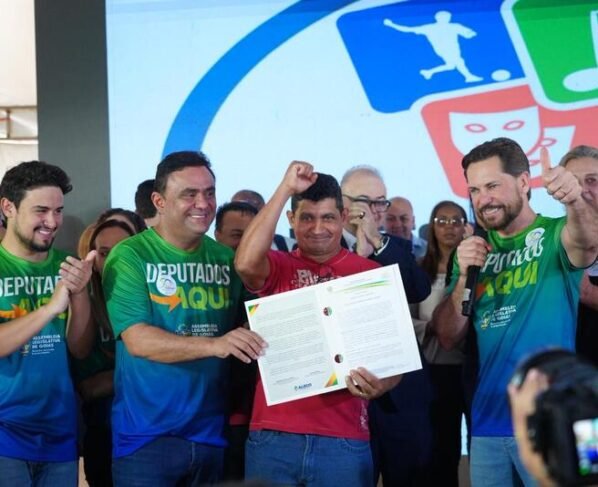 Deputados Aqui leva serviços e cidadania a Cidade Ocidental